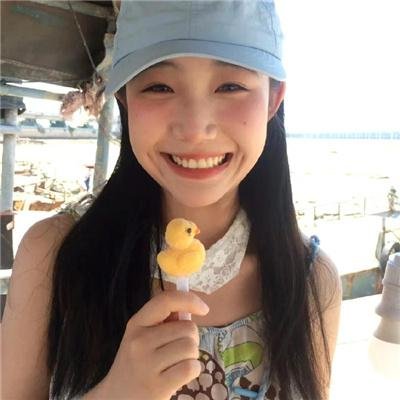 踉跄女孩